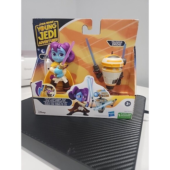 Star Wars Young Jedi PopUp Lightsaber Duel Lys Solay & Training Droid New In Box - Picture 1 of 2